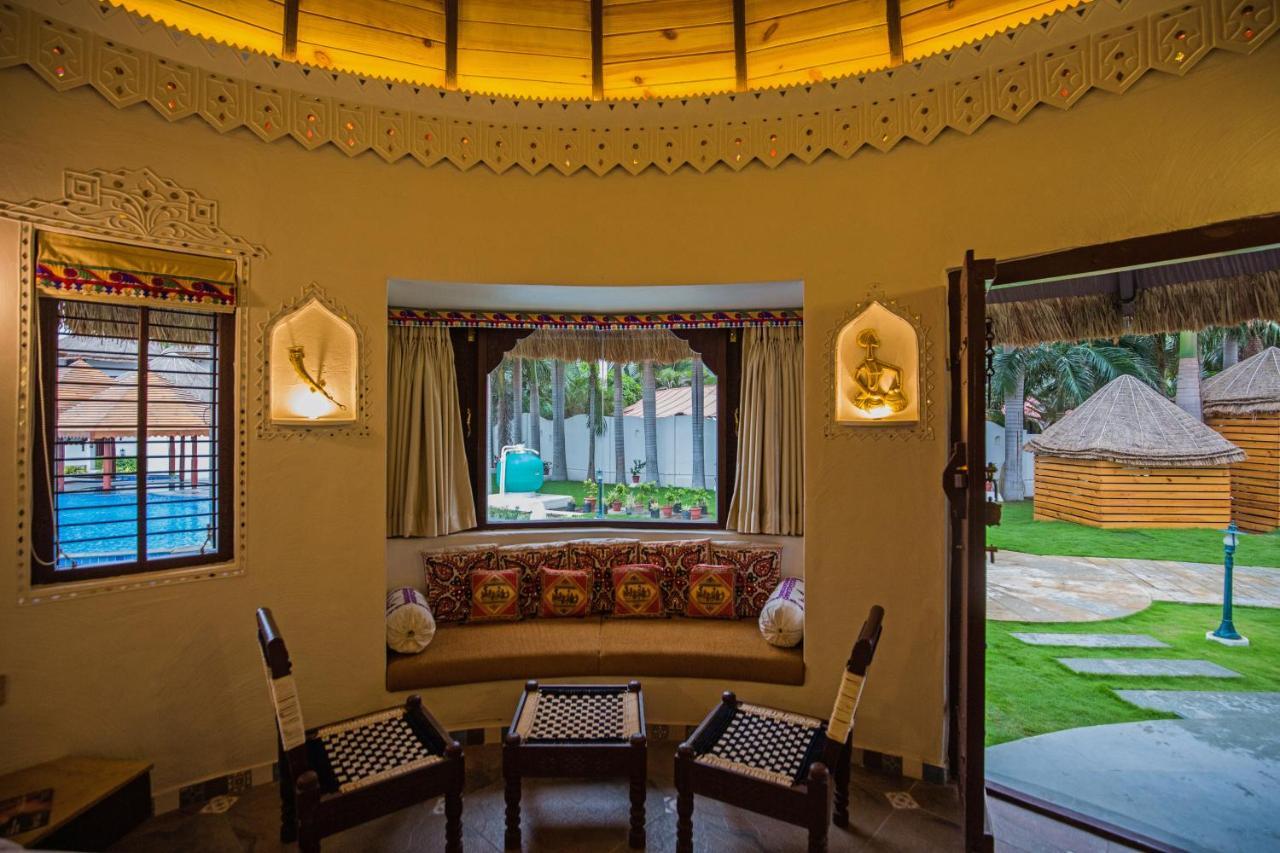 Nirali Resorts Rajkot Exterior foto