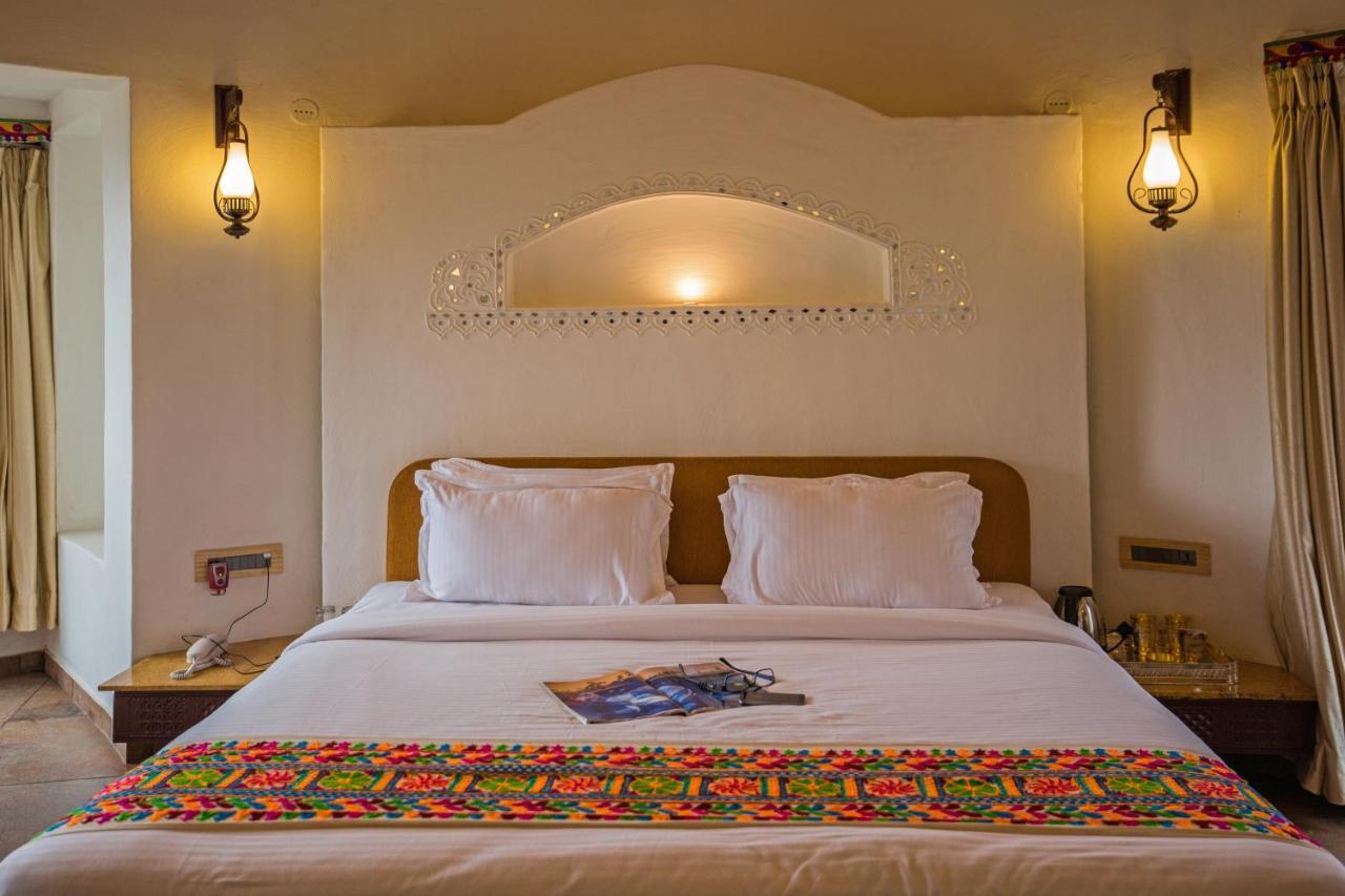 Nirali Resorts Rajkot Exterior foto