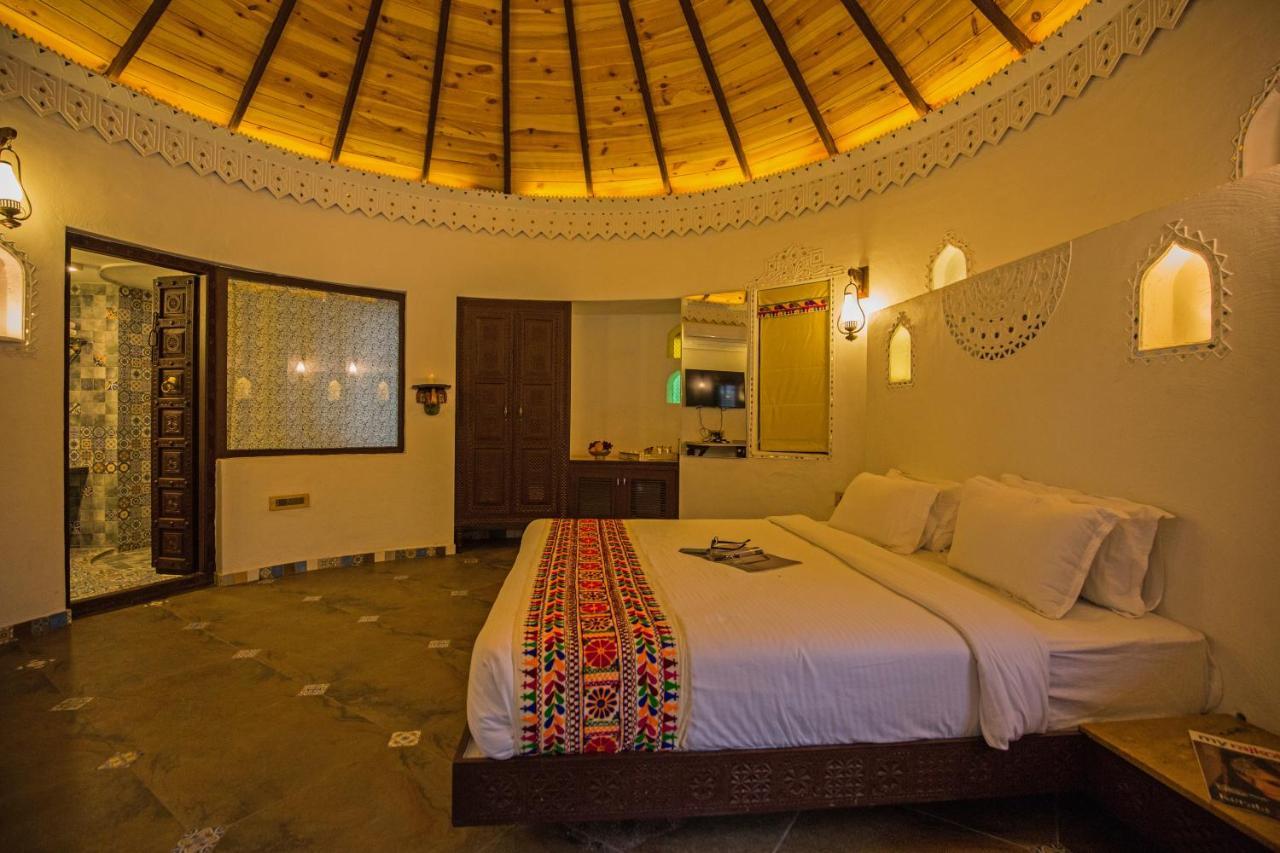 Nirali Resorts Rajkot Exterior foto